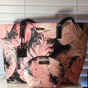 Kate Spade large bag with cosmetic bag